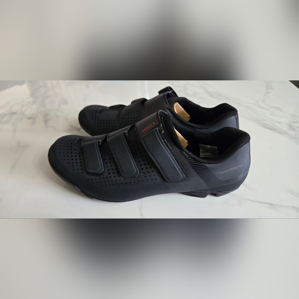 Shimano XC1 Black Cycling Shoes